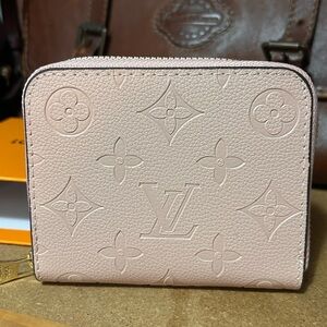 Louis Vuitton Blush Monogram Wallet